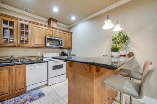 Full Kitchen & Laundry! Kirkland Studio Suite - 1
