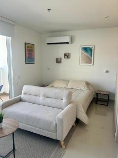 Moderno Apartasuite Frente a Marina de Santa Marta - 9