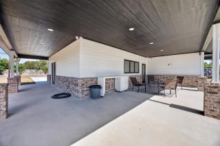 Modern Brownsville Duplex Near SPI and Downtown - 6
