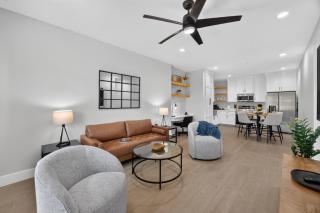 Modern Brownsville Duplex Near SPI and Downtown - 5