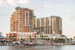 Harborwalk Village Two Bedroom Vacation Rental - Destin - 0