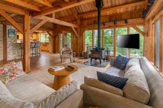 Luxury Lake House w Dock & Game Room - 6