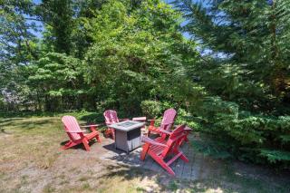 Stellar Home with Hot Tub & Movie Room - 6