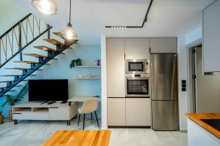 Sun Petradi Loft Apartment - 6
