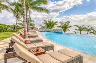 Beachfront 3BR Condo Ocean Views Pool & Beach - 5