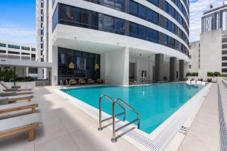 Sky Mirage 29th Floor Skyline Views Pool Gym Downtown Miami - 7