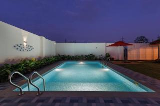 Dew Drop Villa by StayJade 3BHKPvt Pool Garden - 5