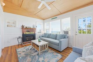Beach Home With Beautiful Ocean Views - Dennis - 6