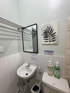 Kamayo Guest House l Spacious 2BR-Near Dahican beach - 4