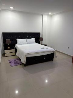 Condominio Agenfor, Edificio Hotel Piramide - 8