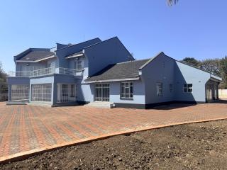 The Pershore House - 3
