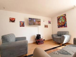 JLL house - 4
