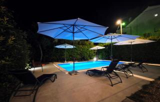 Luxurious Home In Kastel Stafilic - 3
