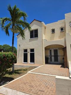 Prachtige ruime woning op rustig bewaakt resort - 0