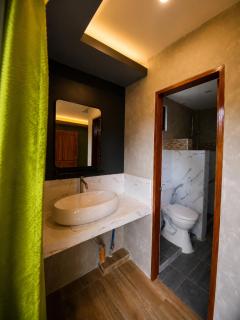 Vali-Joe Travel Lodge - 2