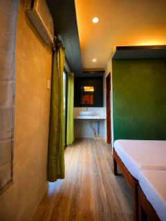 Vali-Joe Travel Lodge - 0