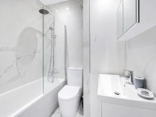 Luxurious 1BR Serviced Apt 03 with WiFi MyRent2Rent - 7