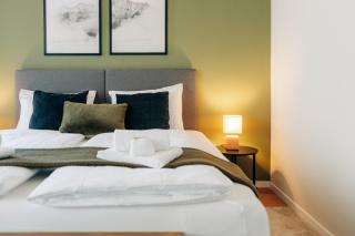 Grand Host Central Suites Biel 2 Apartments 12 Guests - 0