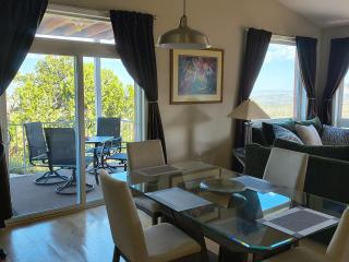 Inn the Sky Guest House Sleeps 4 Firepit - 1