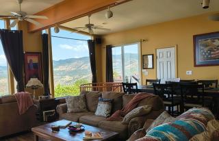 Inn The Sky Retreat 2 Homes Sleeps 12 Firepit - 8