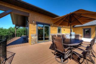 Vacation Court Lodge - 9