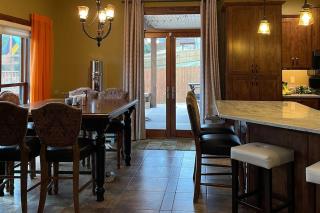 Parkside Paradise - 8