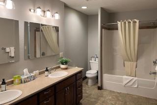 Parkside Paradise - 3