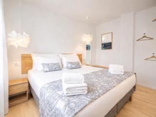 Plitvice Nest - 2 Bedrooms & 2 Bathrooms Gallery Apartment - 8