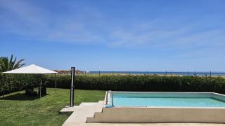 Mariella Rooms beach front with seaview and pool and garden - Calabernardo - 2