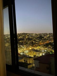 Gray House -Sunny Stylish Apartment Jabal Amman - 8