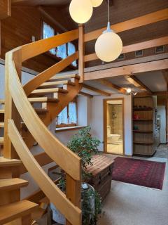 Luxury Swiss Chalet | Lake View • BBQ • A/C • SPA • Interlaken - 7