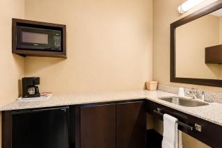 Rodeway Inn - 5