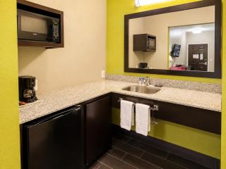Rodeway Inn - 2
