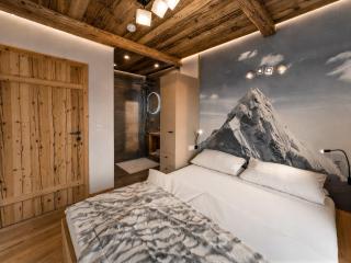 OLDWOOD CHALET - Design Chalet & Balcony - 8