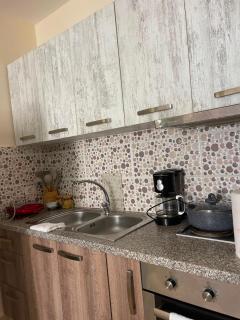 White Apartment Sarande - 4