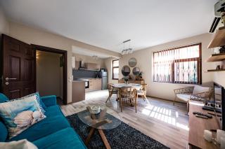Cozy apartment for overnight stays Hristo Smirnenski - 8