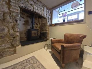 17th Century Dartmoor Retreat - 4