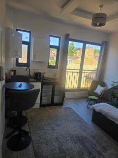 endcliff apartment - 7