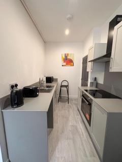 Private Ensuite Room- Walk to Stadium & Metro - 6