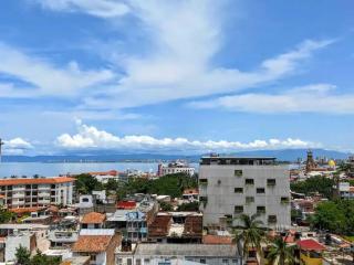 Brand NEW Condo in Heart of Zona Romantica - 8