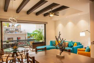 Brand NEW Condo in Heart of Zona Romantica - 5