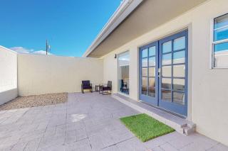 ⟫ Dog Run & Courtyard 2 Bedroom Apt w/King Bed W&D - 4