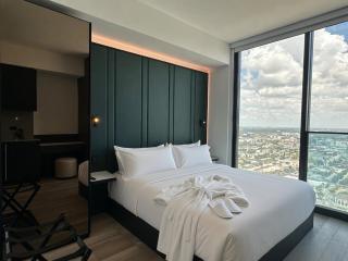 Modern Luxury Studio in Downtown Miami - 9