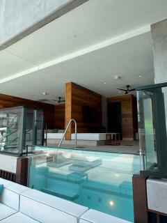 Modern Luxury Studio in Downtown Miami - 2
