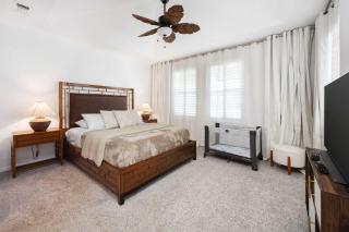 Desirable Villa Walk 2 beach Light & Bright Heated Pool - 3