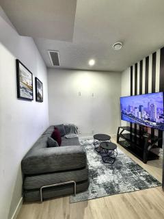 Selah Suite - 0