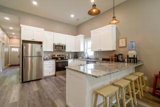 Near Parks & Dtwn Clarinda! 'House of Stroburg' - 8