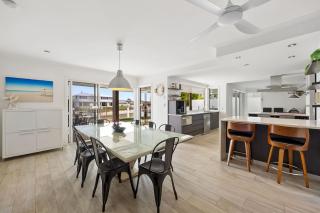 Remarkable Six Bedroom Waterfront Home! Perfect for the extended family - 4