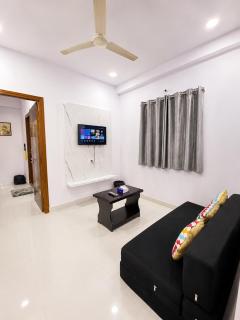 VJH 602 1BHK Flat by Charter Stays - 6
