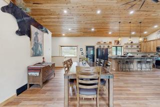 Bear Butte Hideaway - 4